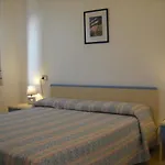 Zagare 3*