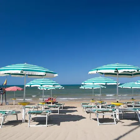 Aparthotel Zagare 3*