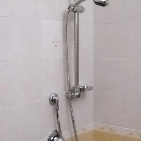 Zagare 3*