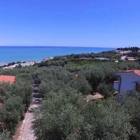 公寓式酒店 Zagare 3*