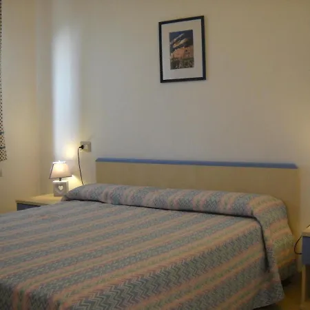 Zagare 3*